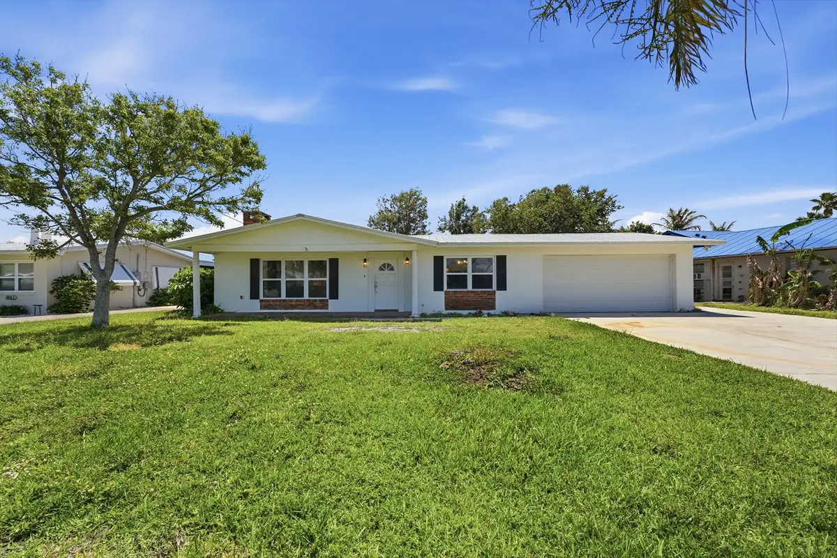 1804 Bayshore Drive, Fort Pierce, FL 34949 - #1