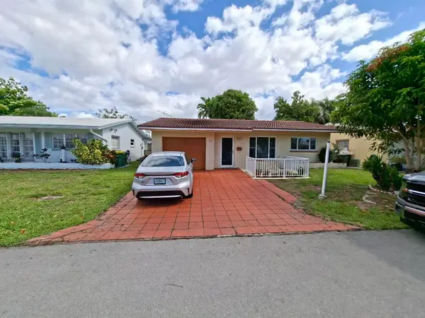 4513 NW 49th Street, Tamarac, FL 33319