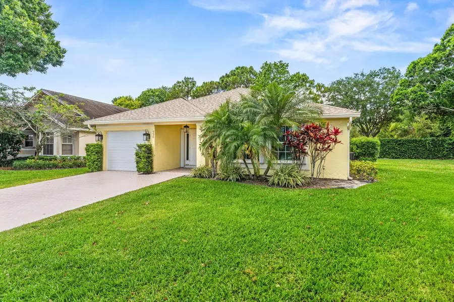 226 Moccasin Trail W, Jupiter, FL 33458 - #2