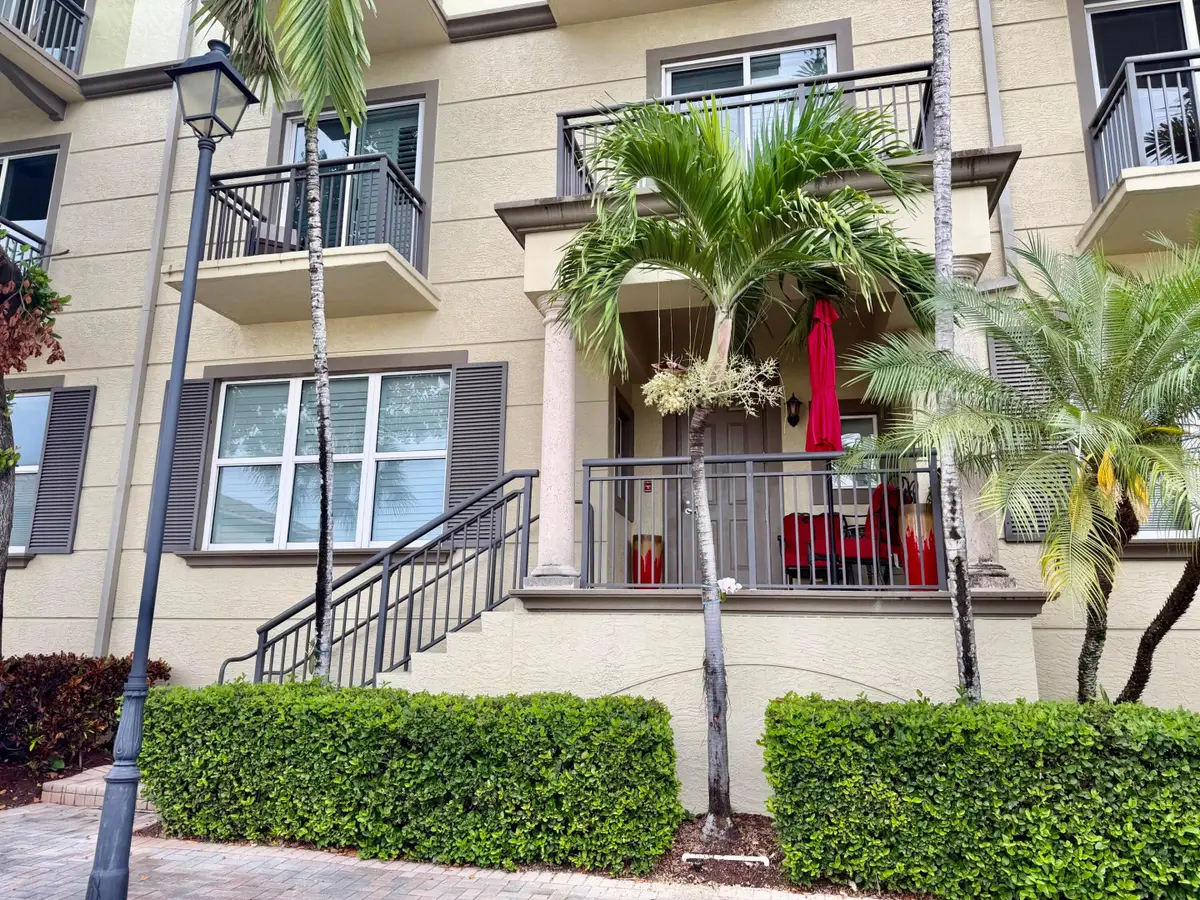 2625 NE 14th Avenue #114, Wilton Manors, FL 33334 - #1