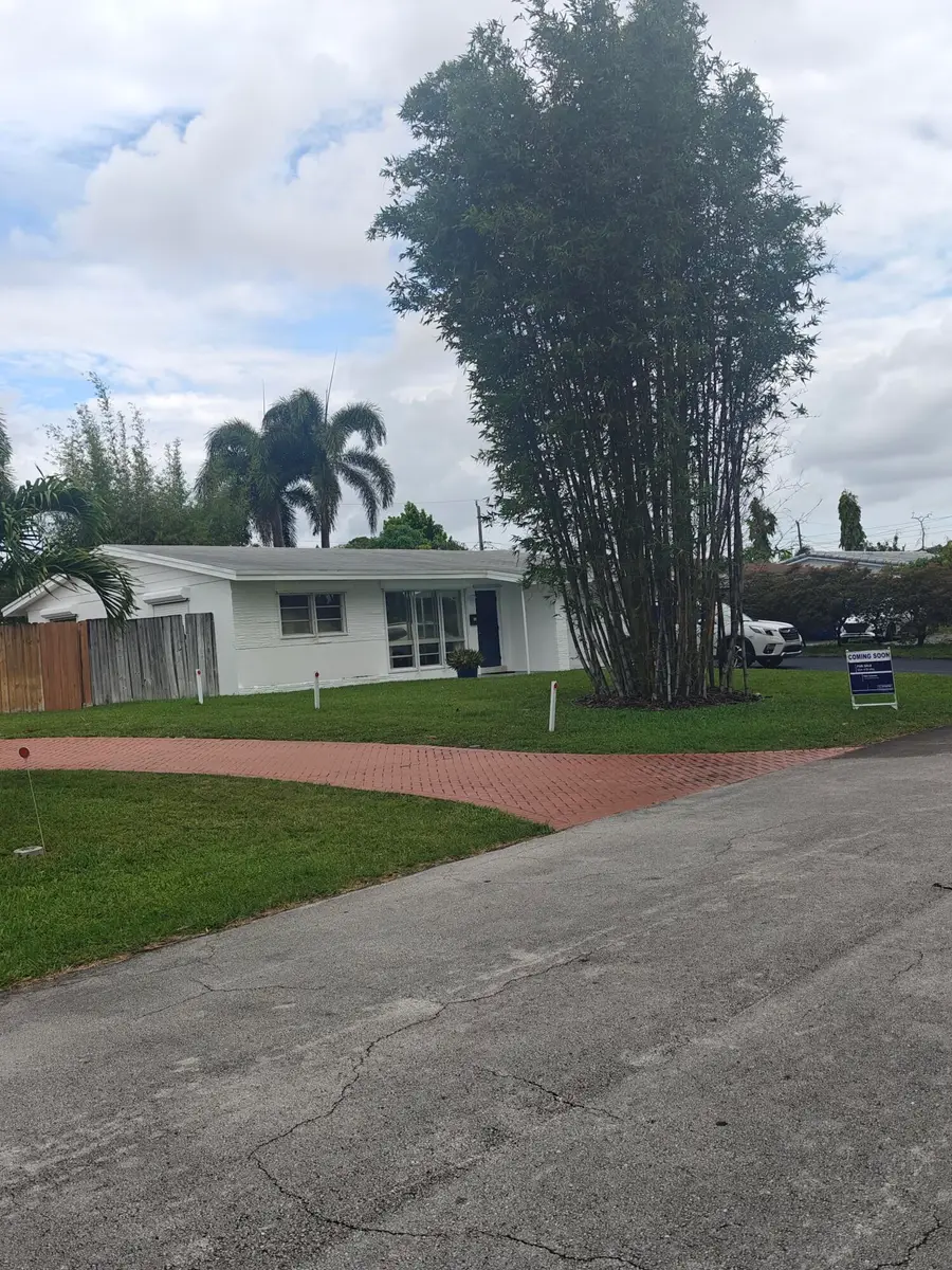 2120 N 57th Way, Hollywood, FL 33021 - #2