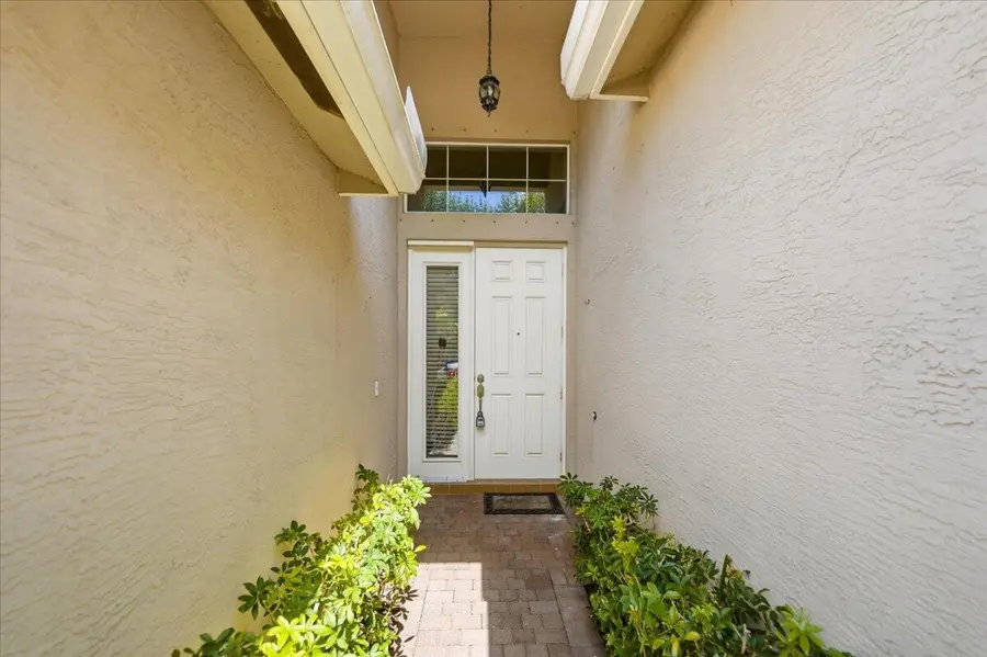 1963 Grey Falcon Circle Sw, Vero Beach, FL 32962 - #3
