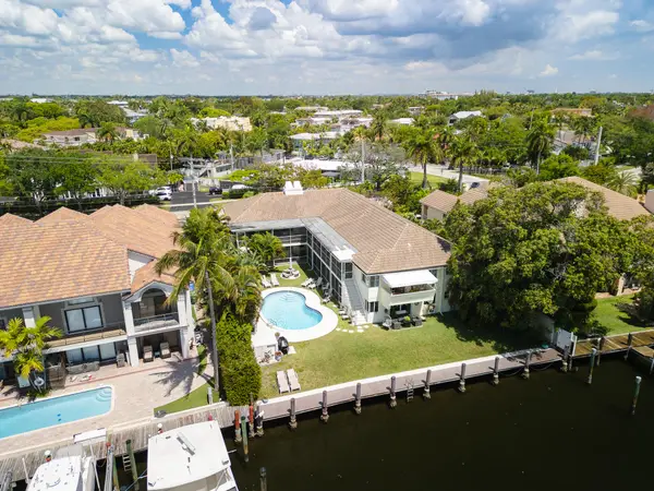 1308 Bayview Drive #1c, Fort Lauderdale, FL 33304
