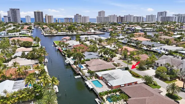 3021 NE 40th Court, Fort Lauderdale, FL 33308