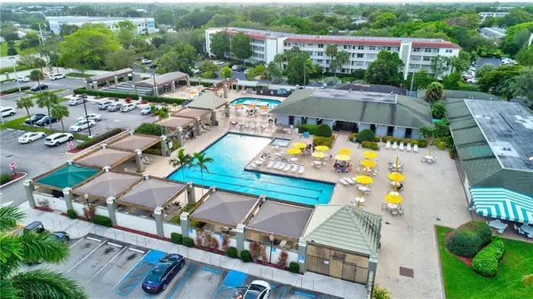 3204 Portofino Point #B4, Coconut Creek, FL 33066