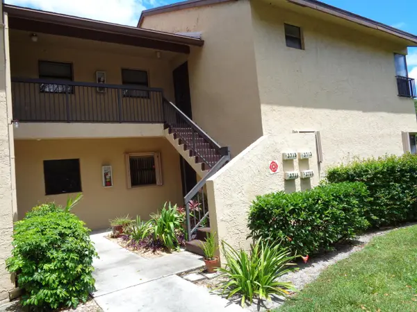 3713 Cocoplum Circle #3545, Coconut Creek, FL 33063