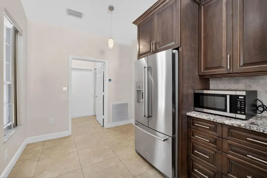 2620 E Aragon Boulevard #3, Sunrise, FL 33313 - #3