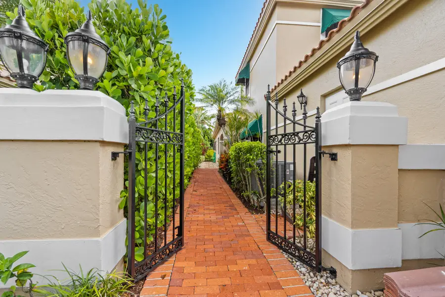 22668 Caravelle Circle, Boca Raton, FL 33433 - #3