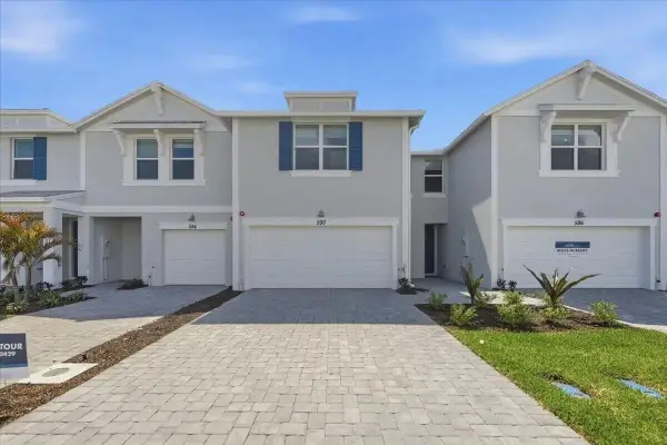 590 Salisbury Circle, Fort Pierce, FL 34982