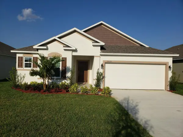 10621 SW Vasari Way, Port St Lucie, FL 34987