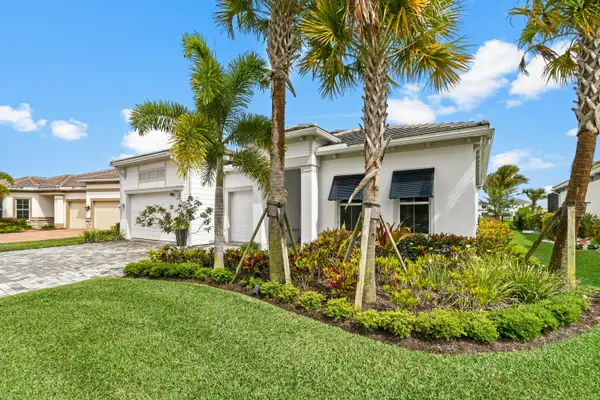 10870 Stellar Circle, Palm Beach Gardens, FL 33412