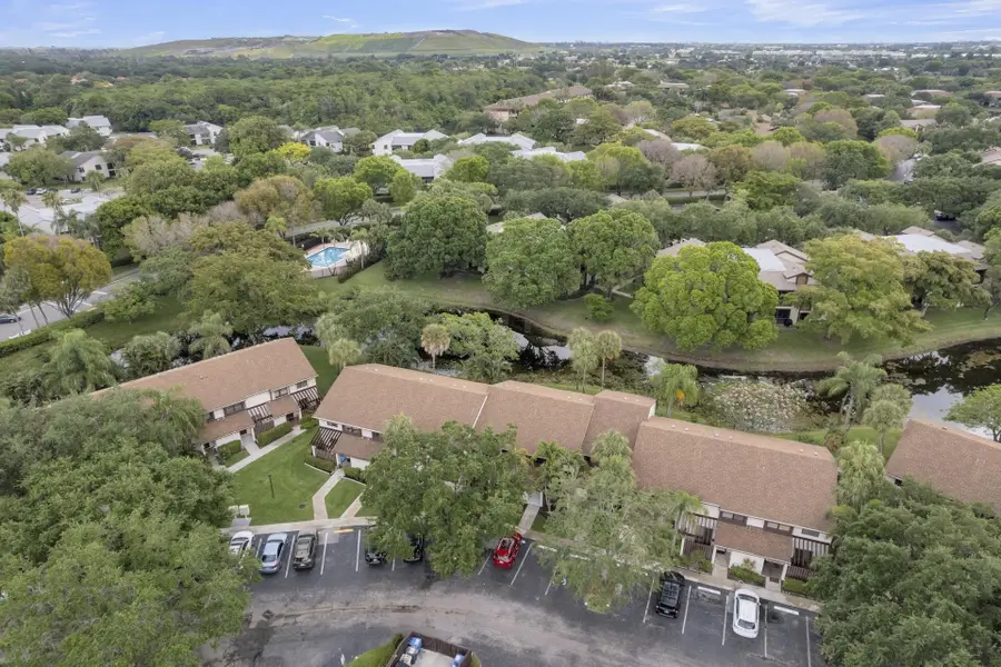 4314 Carambola Circle N, Coconut Creek, FL 33066 - #2