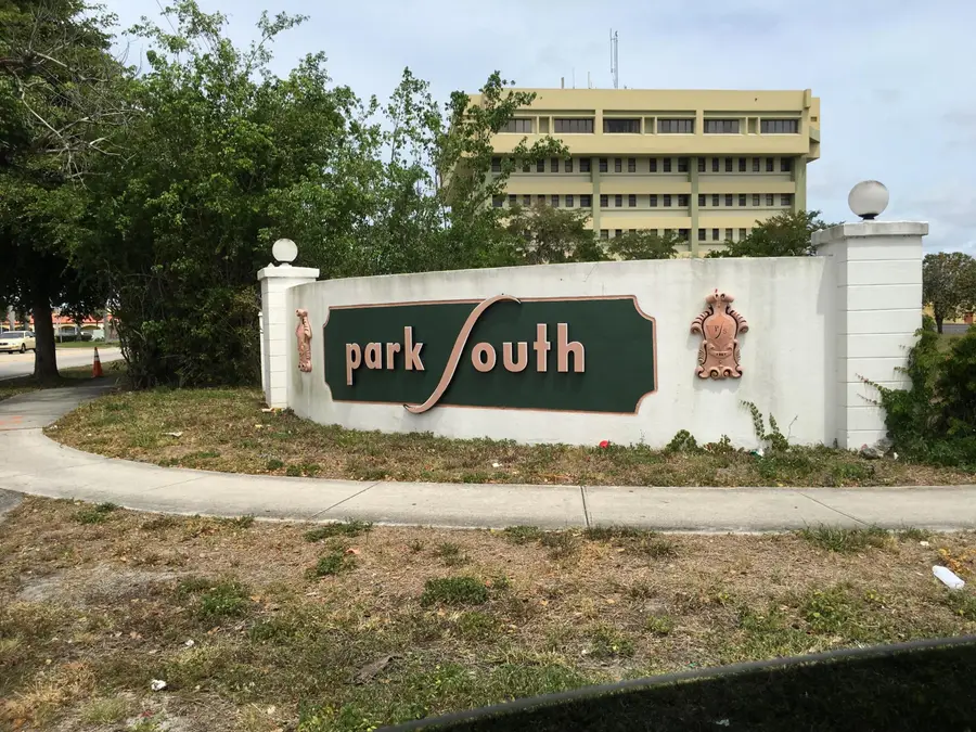 1590 NW 43rd #301 Avenue, Lauderhill, FL 33313 - #3
