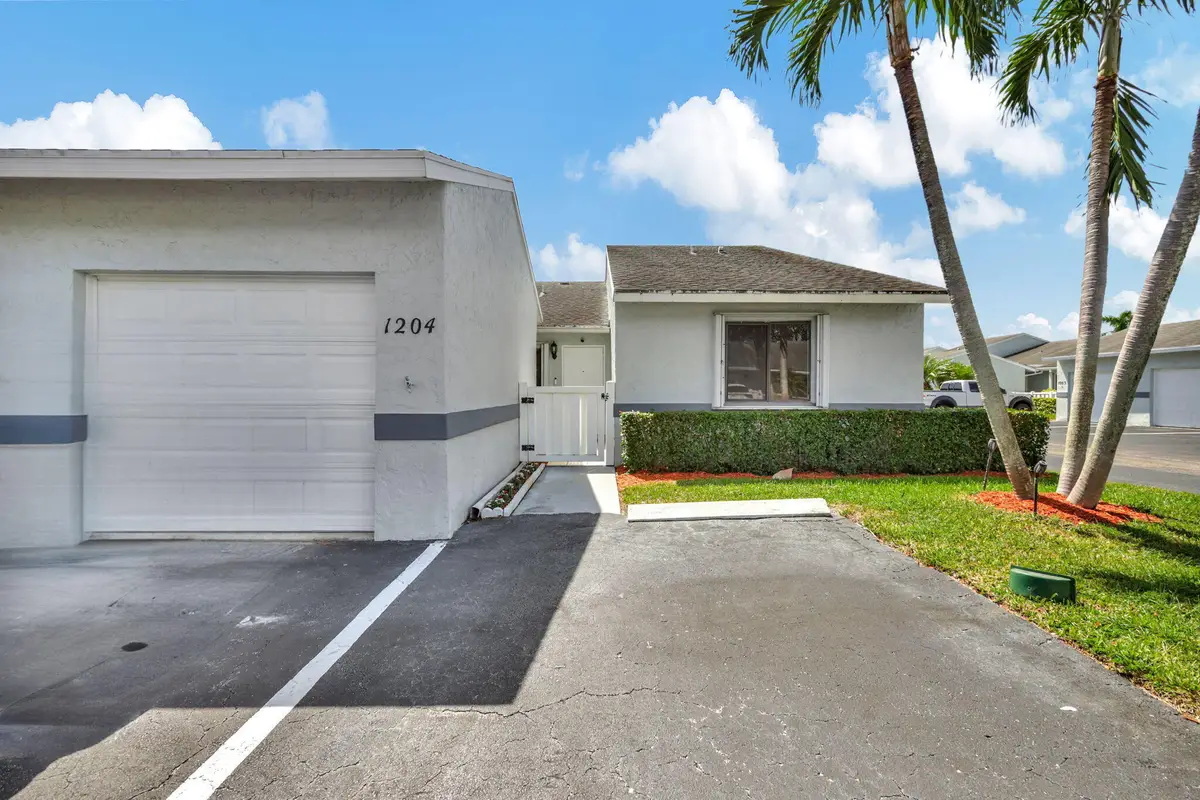 2640 W Gately Dr Drive W #1204, West Palm Beach, FL 33415 - #1