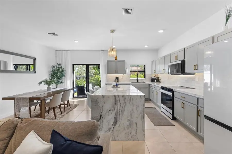 884 NW 3rd Terrace, Pompano Beach, FL 33060 - #2