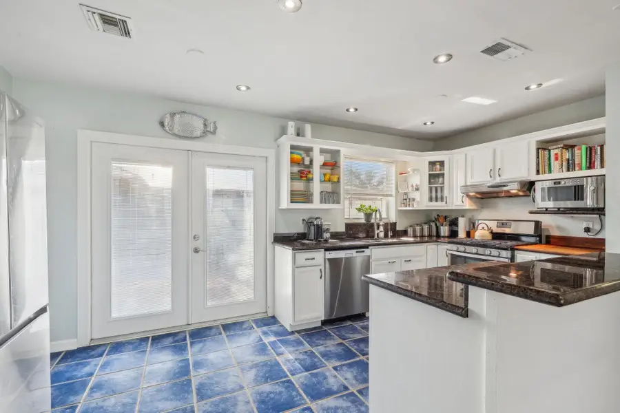 2216 NW 2nd Avenue, Wilton Manors, FL 33311 - #2