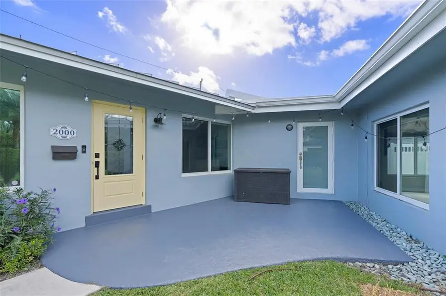 2000 SE 26th Avenue, Fort Lauderdale, FL 33316 - #3