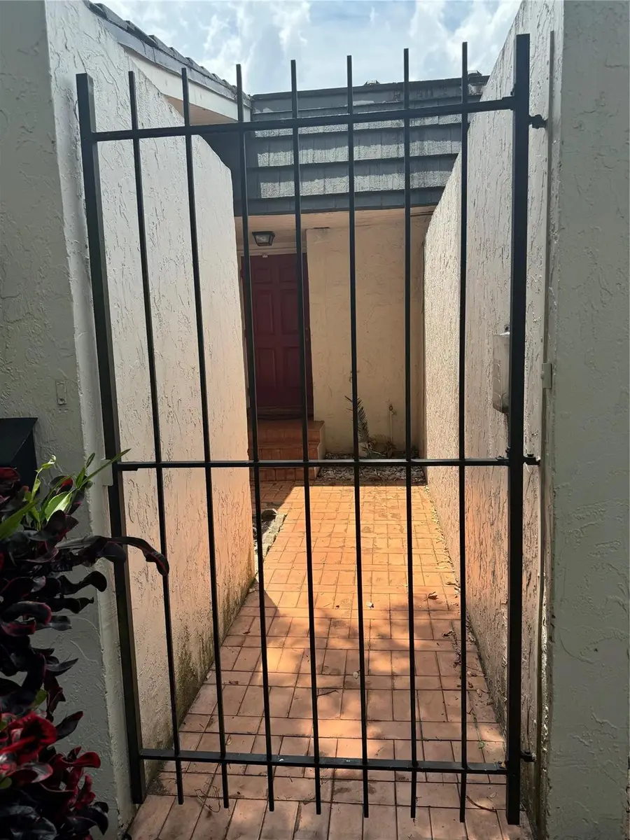455 NW 68th Avenue #702, Plantation, FL 33317 - #3