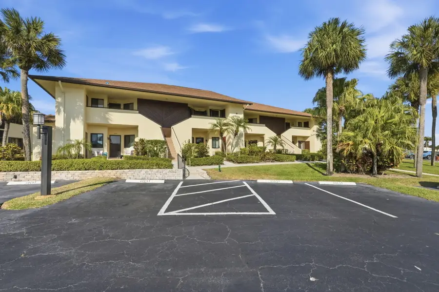 6901 SE Constitution Boulevard #102, Hobe Sound, FL 33455 - #2