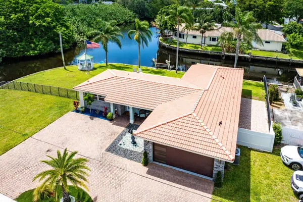 598 W Palmetto Park Road, Boca Raton, FL 33432