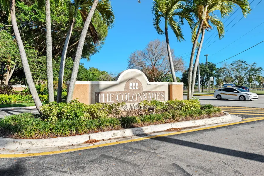 832 NW 92nd Avenue, Plantation, FL 33324 - #2