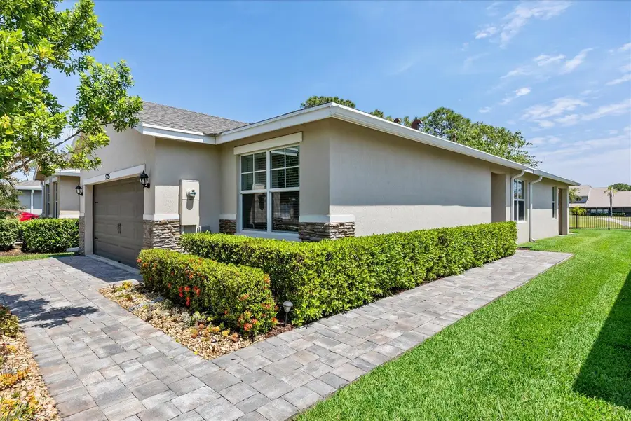 5725 SE Kawana Trail, Hobe Sound, FL 33455 - #3