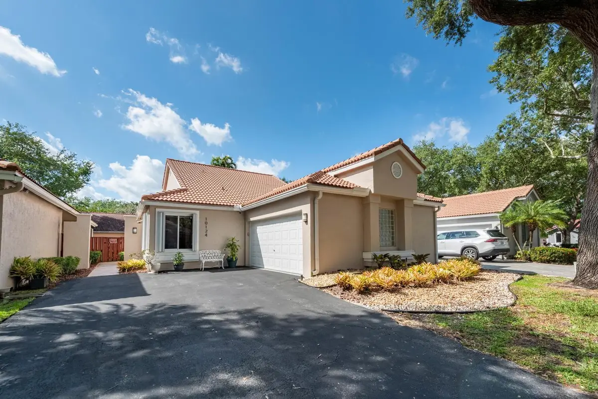 10124 NW 3rd Court, Plantation, FL 33324 - #1