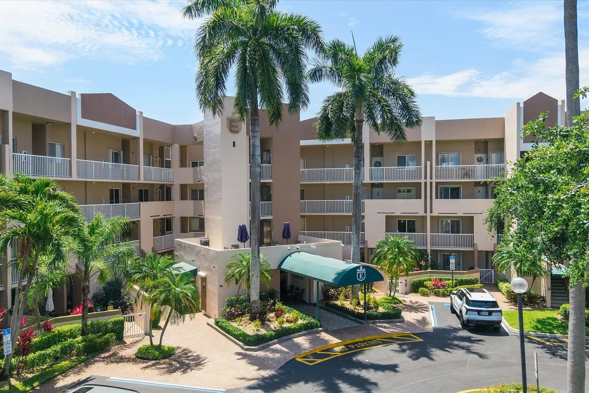 7618 Granville Drive #110-e, Tamarac, FL 33321 - #1