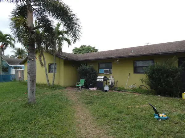 6663 Riggers Road, Lake Worth, FL 33462