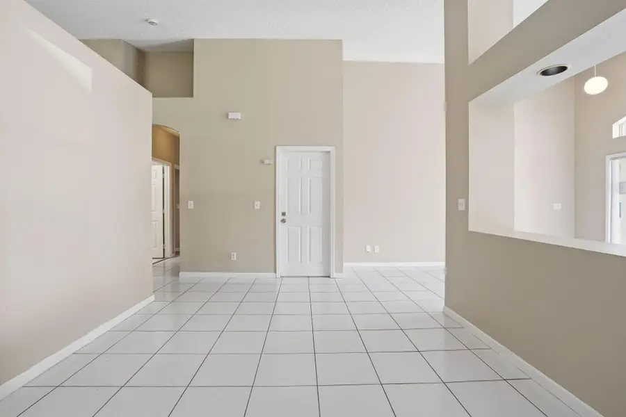 1495 SW 105th Avenue, Pembroke Pines, FL 33025 - #3