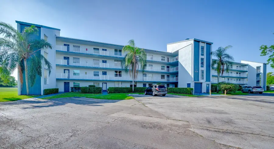 7608 NW 18th Street # Unit 202, Margate, FL 33063 - #2