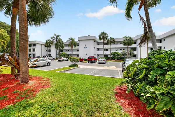 1410 Sheridan Street #19i, Hollywood, FL 33020