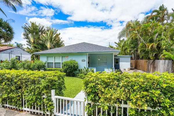 3211 Poinsettia Avenue, West Palm Beach, FL 33407