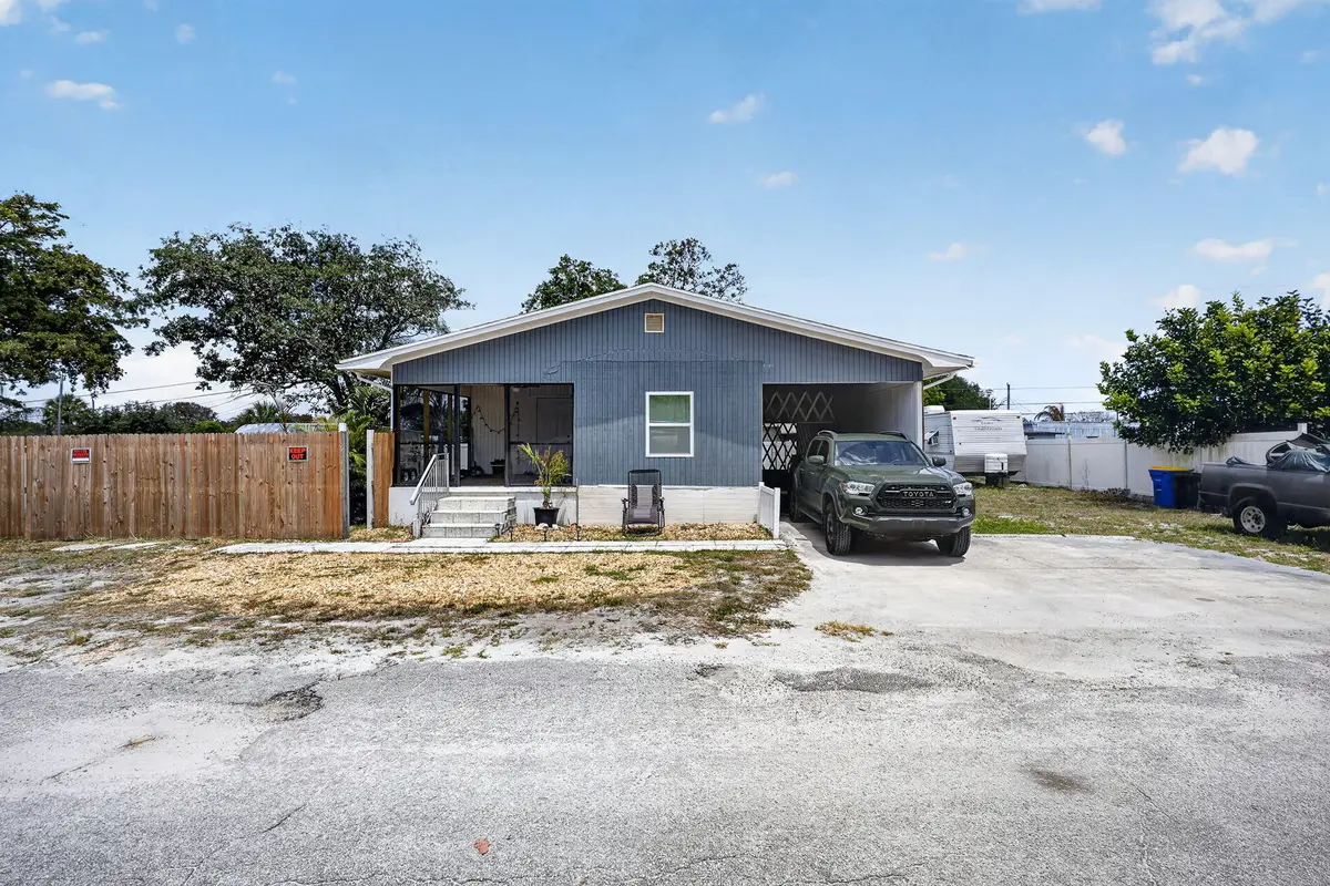 7945 SE Fairchild Way, Hobe Sound, FL 33455 - #1