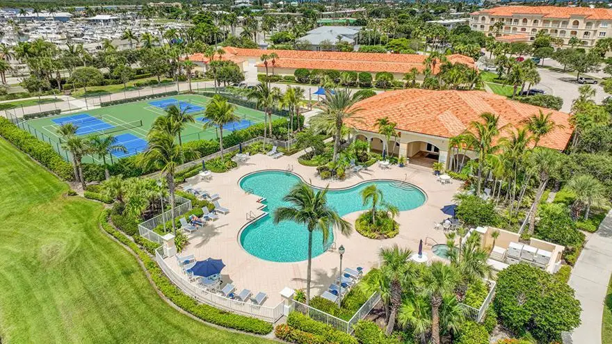 1 Harbour Isle Drive E #Ph2, Fort Pierce, FL 34949 - #2