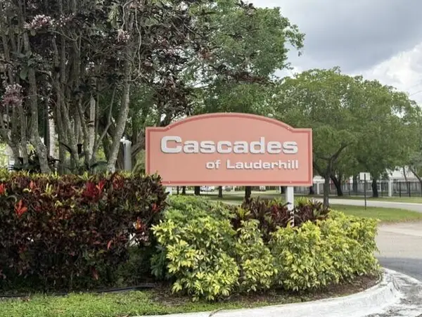 7720 NW 50th Street #107, Lauderhill, FL 33351