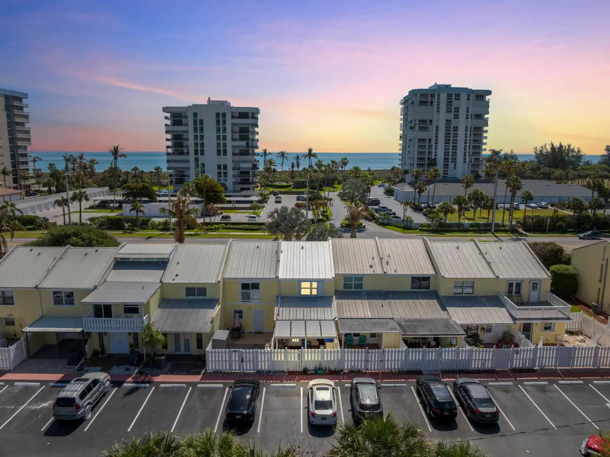 2801 N Hwy A1a #Apt E, Fort Pierce, FL 34949 - #1
