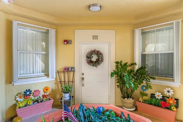 8912 W Flagler Street, Miami, FL 33174