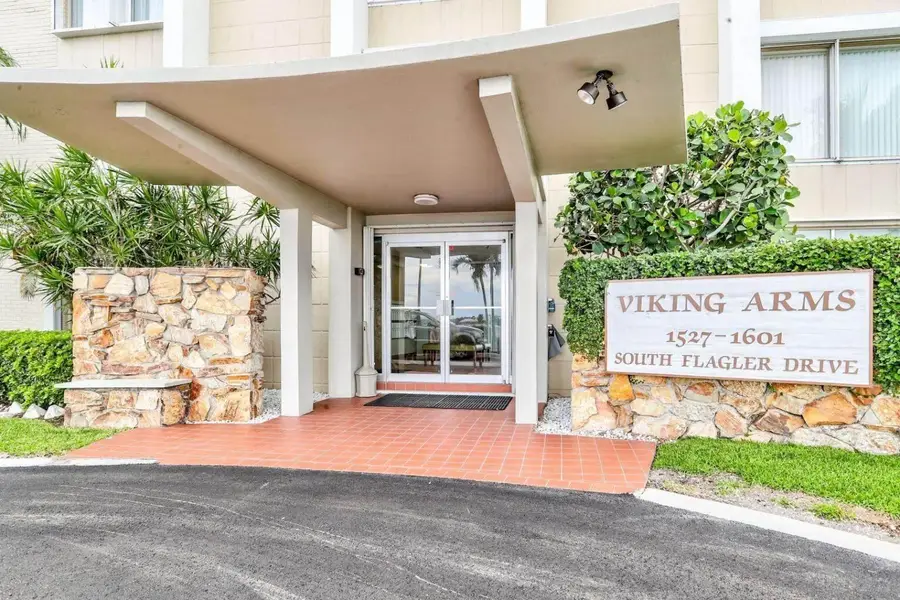 1601 S Flagler Drive #306o, West Palm Beach, FL 33401 - #2