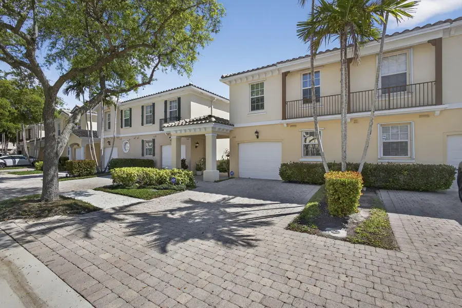 306 Salinas Drive, Palm Beach Gardens, FL 33410 - #3