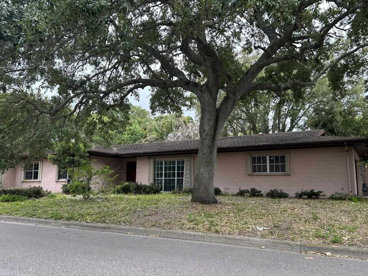 1105 Kentucky Avenue, Fort Pierce, FL 34950 - #1