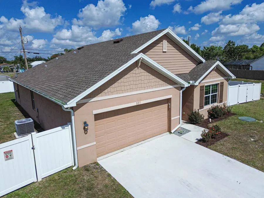 557 SW Columbus Drive, Port Saint Lucie, FL 34953 - #3