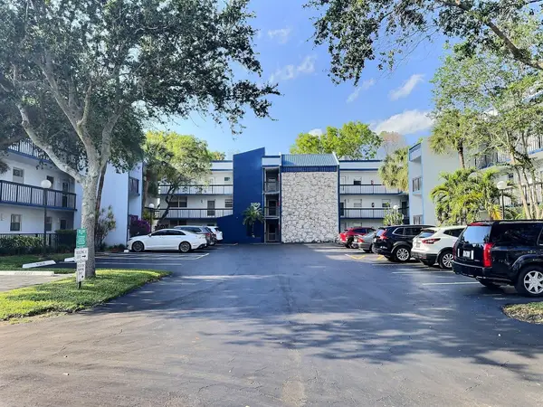 3150 Holiday Springs Boulevard #8-204, Margate, FL 33063