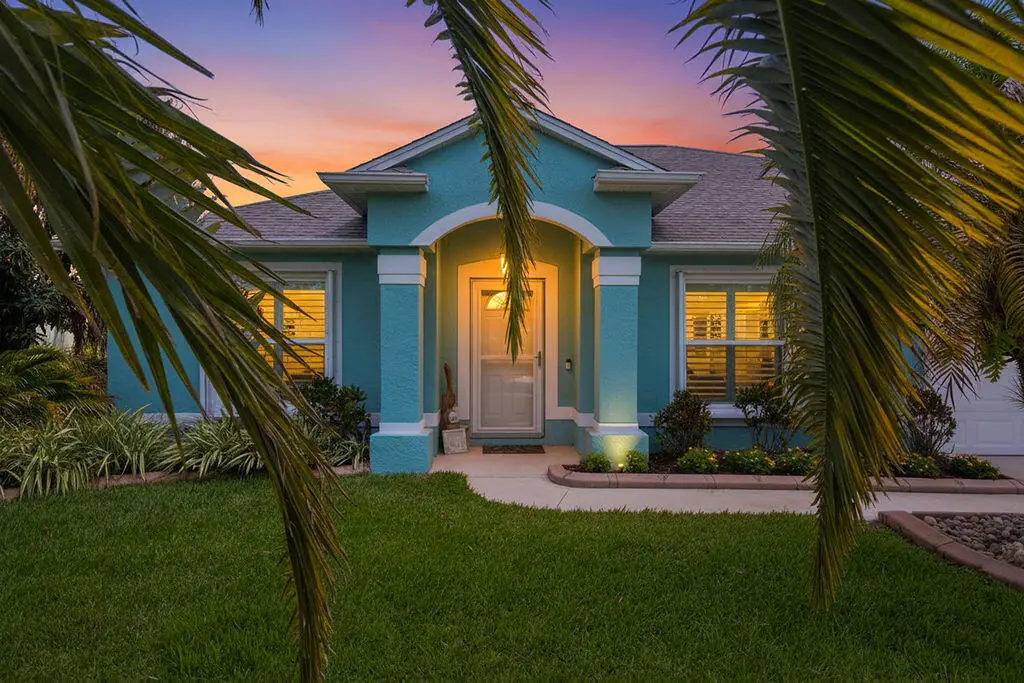 613 SE Dean Terrace, Port Saint Lucie, FL 34984 - #1