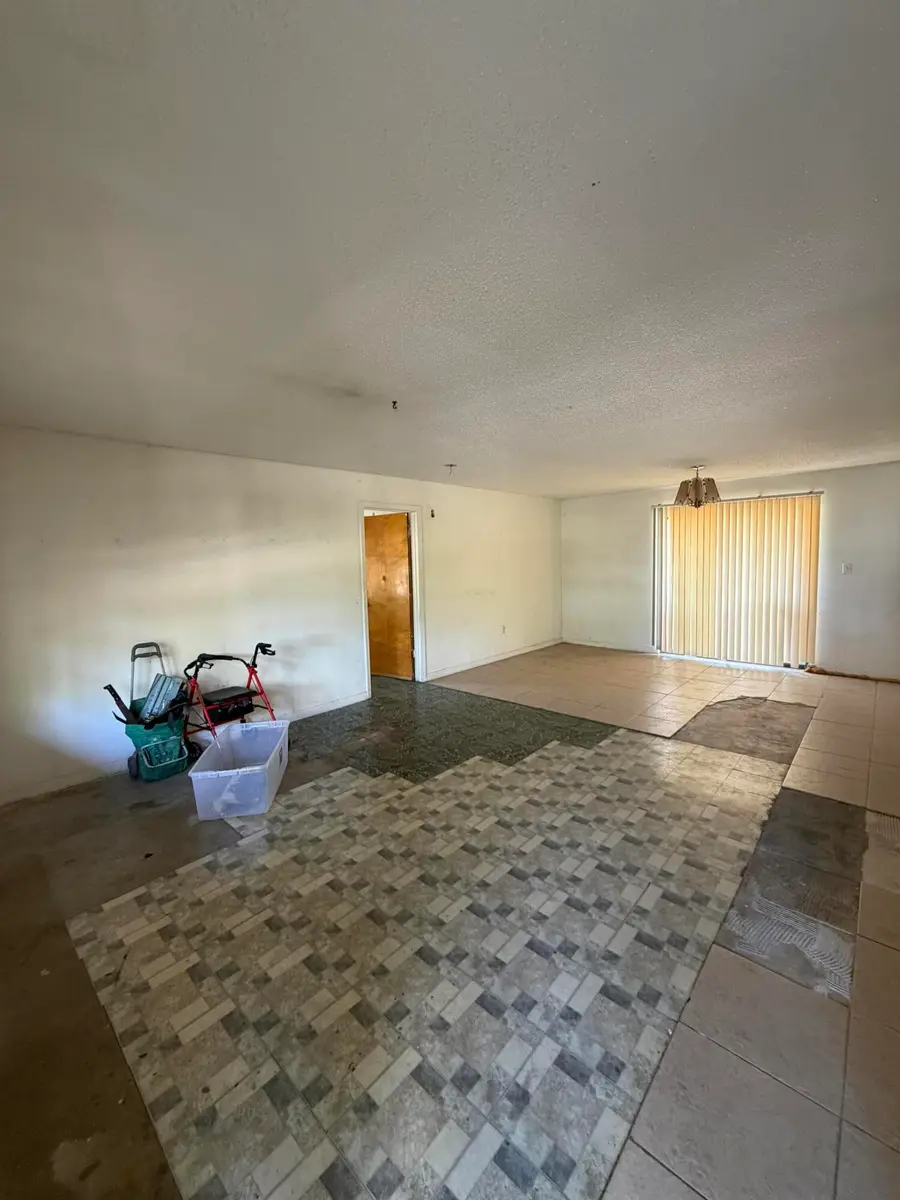 1709 N 22nd Street, Fort Pierce, FL 34950 - #3