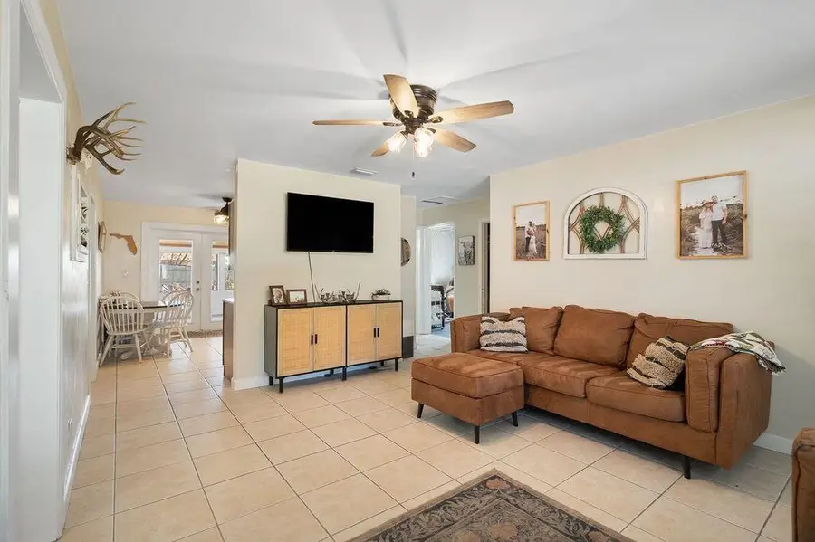 2514 SE Washington St Street, Stuart, FL 34997 - #2