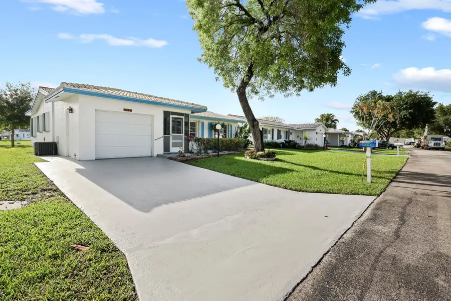 1124 NW 90th Way, Plantation, FL 33322 - #3