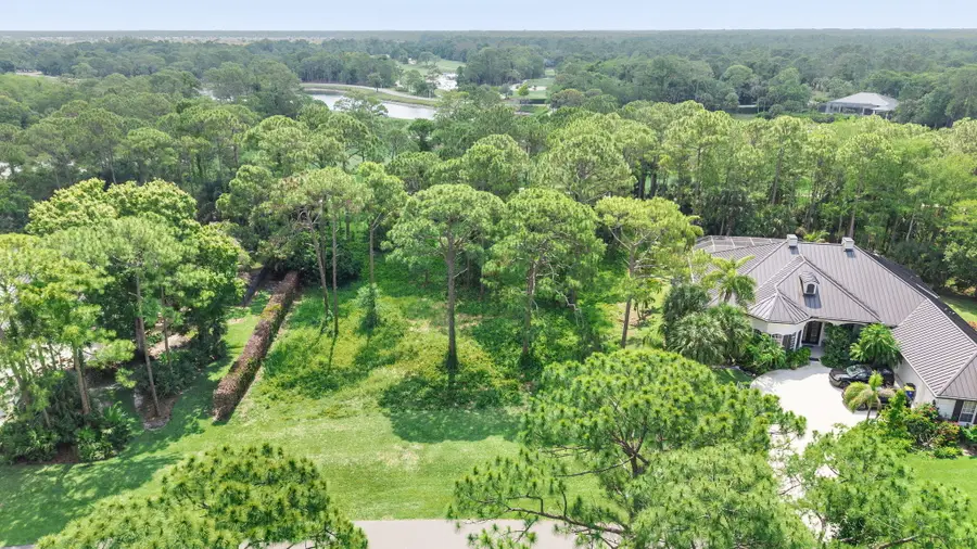 19051 SE Old Trail Drive W, Jupiter, FL 33478 - #2