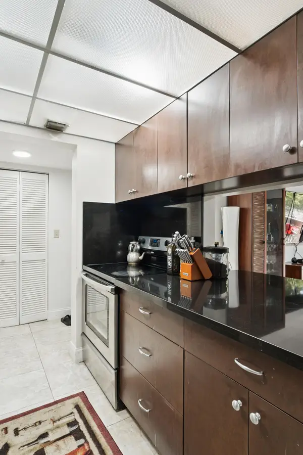 1891 N 61st Avenue #206, Hollywood, FL 33024