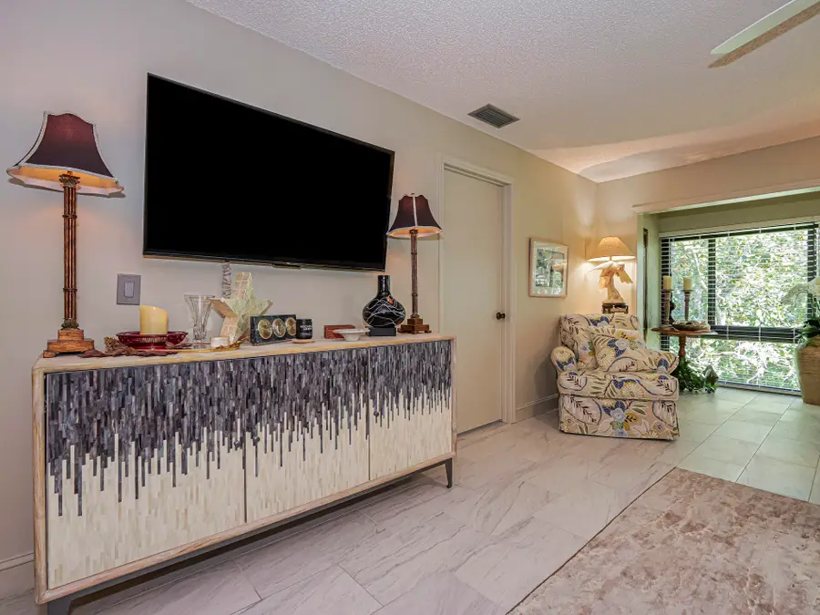 400 18th Street #G5, Vero Beach, FL 32960 - #3